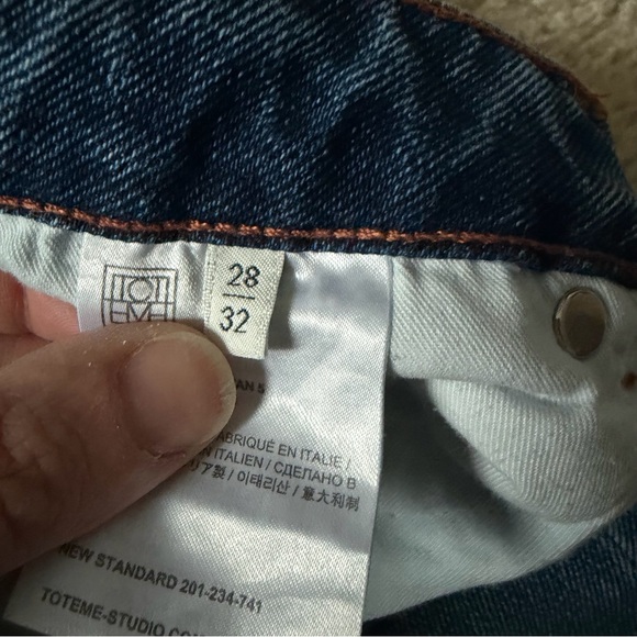 Toteme Women’s Jeans - Picture 4 of 7